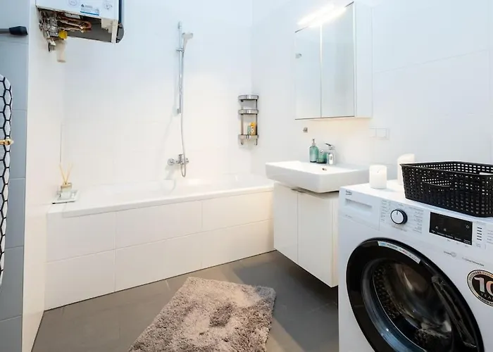 Orestaliving - Spacious 2br On The Danube Canal Διαμέρισμα Βιέννη