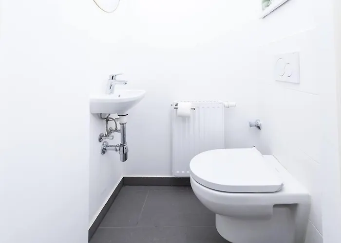 Orestaliving - Spacious 2br On The Danube Canal * Βιέννη